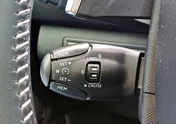 Peugeot 308 cena 66900 przebieg: 73667, rok produkcji 2020 z Białystok małe 232